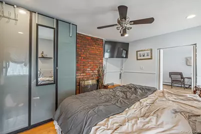 236 Duckpond Drive S, Wantagh, NY 11793 - Photo 13