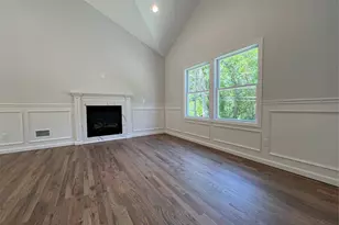 510 Scherger Ave, Patchogue, NY 11772 - Photo 3