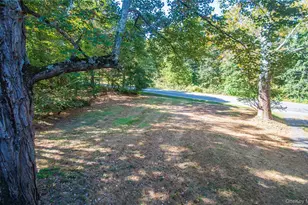 7 Phillips Rd, Poughkeepsie, NY 12603 - Photo 5