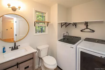 7 Phillips Road, Poughkeepsie, NY 12603 - Photo 15