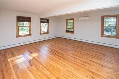 7 Phillips Road, Poughkeepsie, NY 12603 - Photo 19