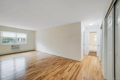 336 Lakeland Avenue #5D, Sayville, NY 11782 - Photo 9