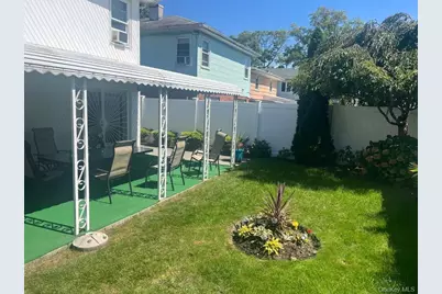89-08 164 Avenue, Howard Beach, NY 11414 - Photo 11