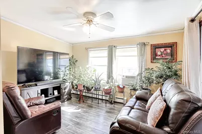 16 Demarest Avenue, West Haverstraw, NY 10993 - Photo 11