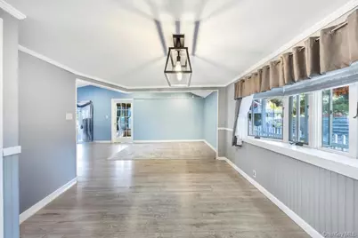 940 Union Street, Bohemia, NY 11716 - Photo 9