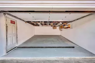 940 Union St, Bohemia, NY 11716 - Photo 37