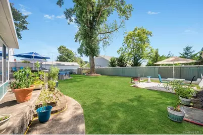 940 Union Street, Bohemia, NY 11716 - Photo 35