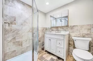 940 Union St, Bohemia, NY 11716 - Photo 15