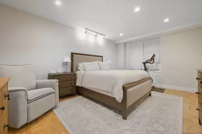 21140 18th Avenue #1H, Bayside, NY 11360 - Photo 21