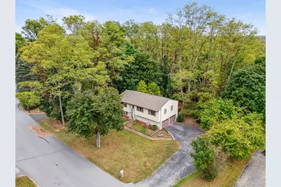 4 Verven Road, Poughkeepsie, NY 12603 - Photo 1