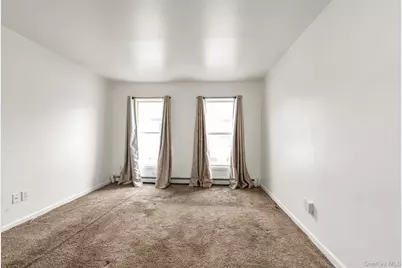 66 Henry Street #4, Hempstead, NY 11550 - Photo 9