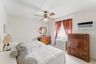 72-45 Little Neck Pkwy, Glen Oaks, NY 11004 - Photo 7