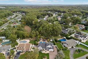 63 Fleetwood Rd, Commack, NY 11725 - Photo 49