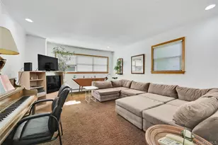 7 Park Cir, Cedarhurst, NY 11516 - Photo 17