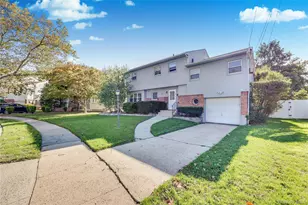 7 Park Cir, Cedarhurst, NY 11516 - Photo 3