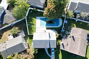 7 Park Cir, Cedarhurst, NY 11516 - Photo 29