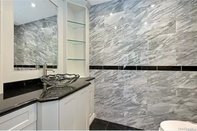 8 September Lane, Glen Cove, NY 11542 - Photo 19