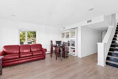 8 September Lane, Glen Cove, NY 11542 - Photo 21