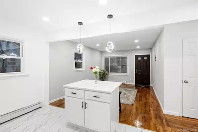 96 N 19th Street, Wyandanch, NY 11798 - Photo 5