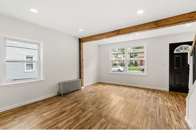 31 Grove Street, Hempstead, NY 11550 - Photo 3