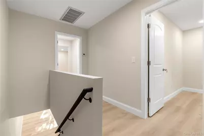 4 Pine Street, Huntington, NY 11743 - Photo 11