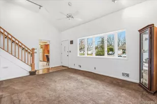 889 Fox Meadow Rd, Yorktown Heights, NY 10598 - Photo 9