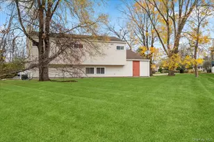 889 Fox Meadow Rd, Yorktown Heights, NY 10598 - Photo 33