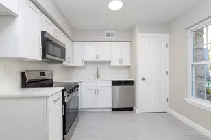 655 Middle Country Rd, Coram, NY 11727 - Photo 9