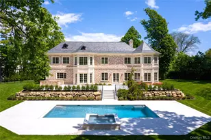 6 Foxwood Rd, Great Neck, NY 11024 - Photo 3