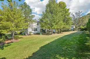 319 Bliss Ln, Valley Cottage, NY 10989 - Photo 37