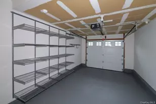 172 Overlook Dr, Farmingville, NY 11738 - Photo 11