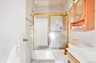 49 Hull St, Brooklyn, NY 11233 - Photo 19