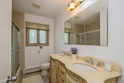 6 Selma Court, East Northport, NY 11731 - Photo 23