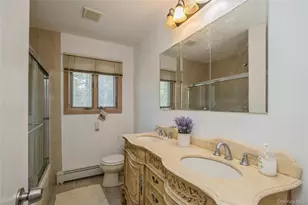 6 Selma Ct, East Northport, NY 11731 - Photo 23