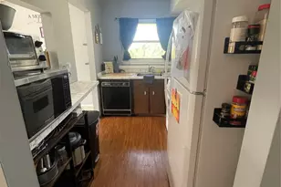 51 Rocky Point Yaphank Rd, Rocky Point, NY 11778 - Photo 17