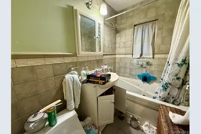 669 Pelham Road #C-10, New Rochelle, NY 10805 - Photo 11