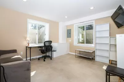 18 Lomond Place, New Rochelle, NY 10804 - Photo 19