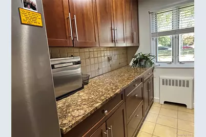 41 Lawrence Drive #A, White Plains, NY 10603 - Photo 7