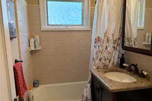 41 Lawrence Dr, White Plains, NY 10603 - Photo 19