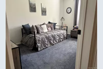 41 Lawrence Drive #A, White Plains, NY 10603 - Photo 23