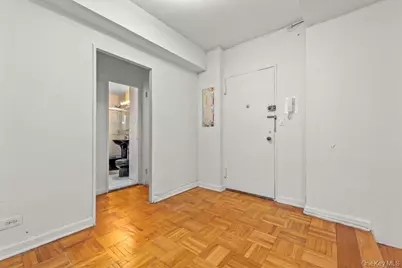 98-26 64 Avenue #3D, Rego Park, NY 11374 - Photo 5