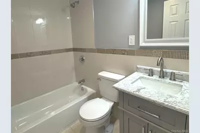 8 Lexington Court, Coram, NY 11727 - Photo 11