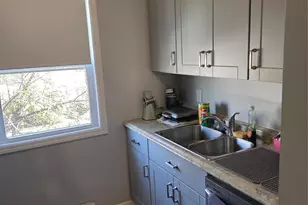 3095 Mullan Pl, Bronx, NY 10465 - Photo 7