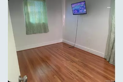 854 Throgs Neck Expwy, Bronx, NY 10465 - Photo 13