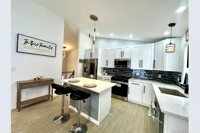 25 Clinton Street, Middletown, NY 10940 - Photo 9