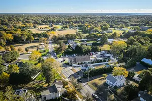 428 Montauk Hwy, East Moriches, NY 11940 - Photo 31