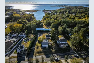 428 Montauk Highway, East Moriches, NY 11940 - Photo 29