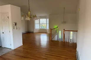 211 Robinson Ln, Wappingers Falls, NY 12590 - Photo 5