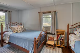 385 Cottage Pl, Southold, NY 11971 - Photo 11