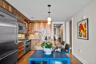 5 Renaissance Square #19B, White Plains, NY 10601 - Photo 7